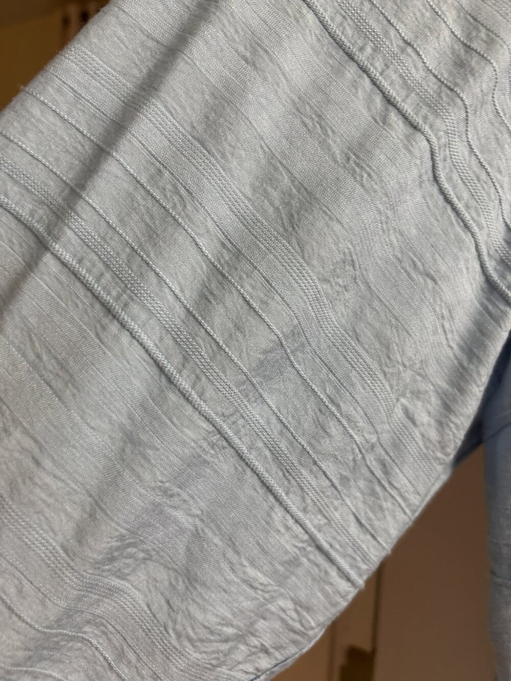 Blouse - Picture 2 of 3